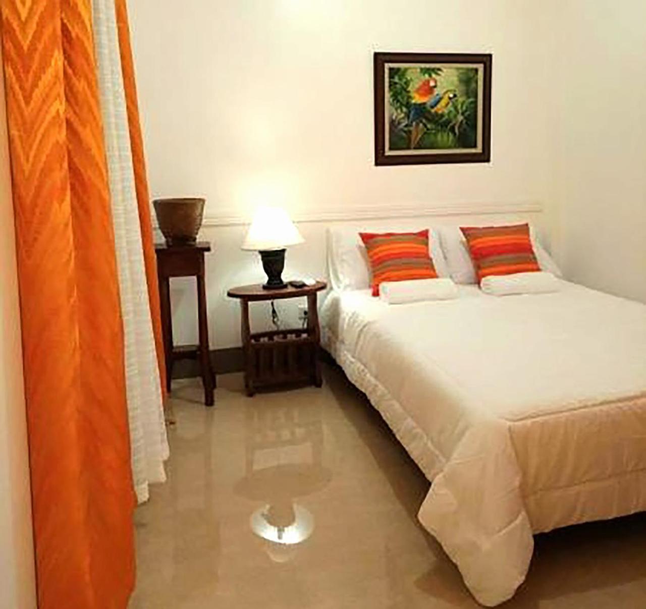 Prosperity Inn Vigan Bagian luar foto